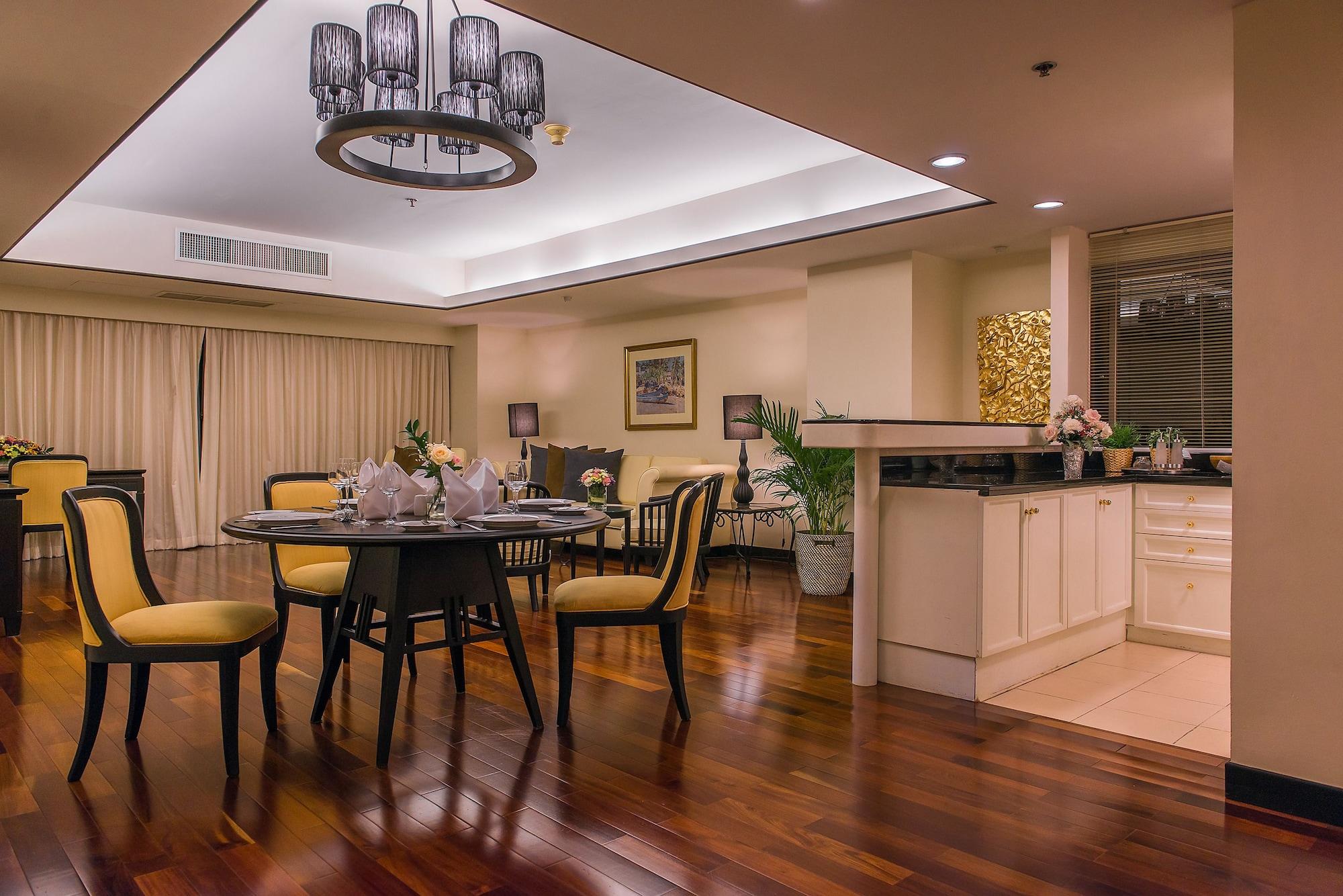 Pantip Suites Bangkok Ngoại thất bức ảnh