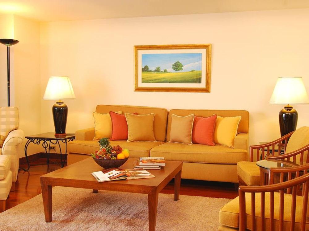 Pantip Suites Bangkok Ngoại thất bức ảnh