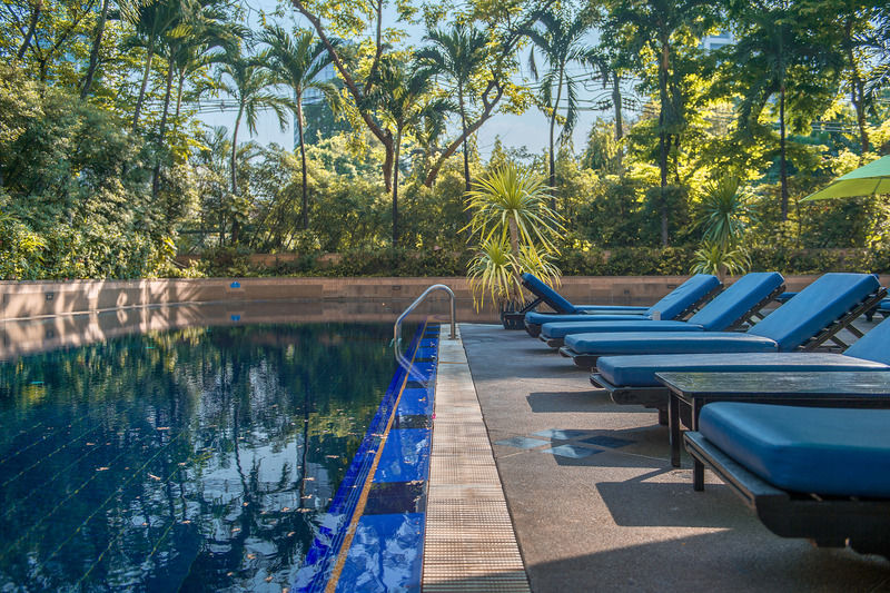 Pantip Suites Bangkok Ngoại thất bức ảnh